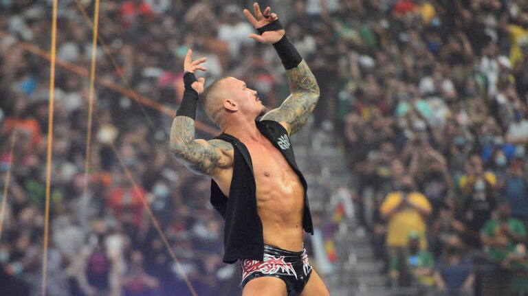 Randy Orton Competed For 2 World Titles In One Match