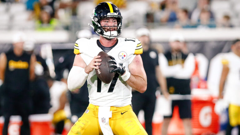 20) Skylar Thompson, Pittsburgh Steelers