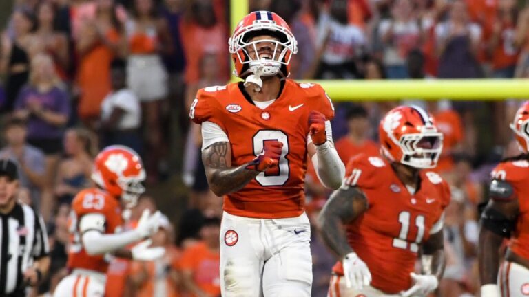 29) Kansas City Chiefs (via LAR): CB Avieon Terrell, Clemson
