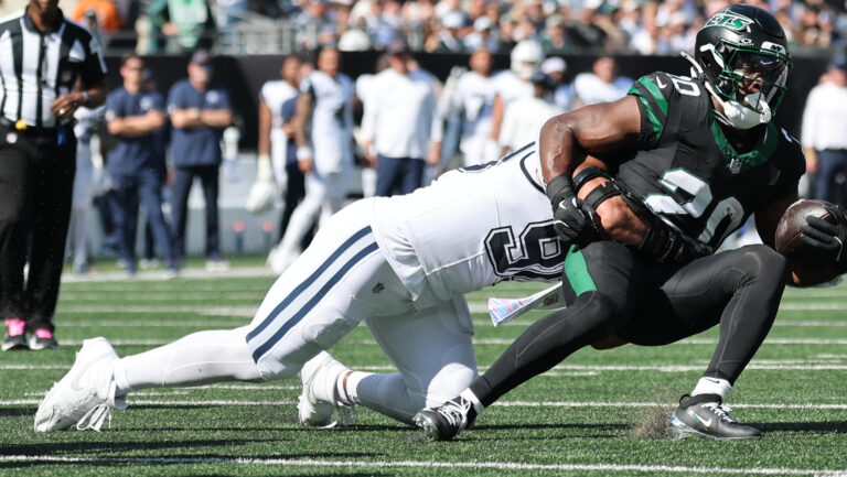 Titans Grab a Veteran Rotational Piece