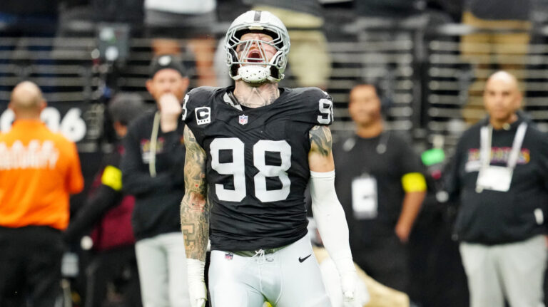 11) Ravens Trade 2026 1st & 2027 1st for EDGE Maxx Crosby