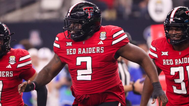 30. Lee Hunter, DT (Texas Tech)
