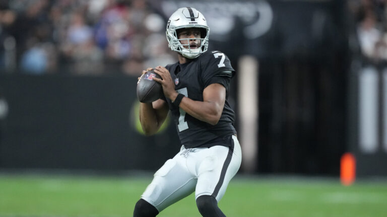 Geno Returns to the Big Apple