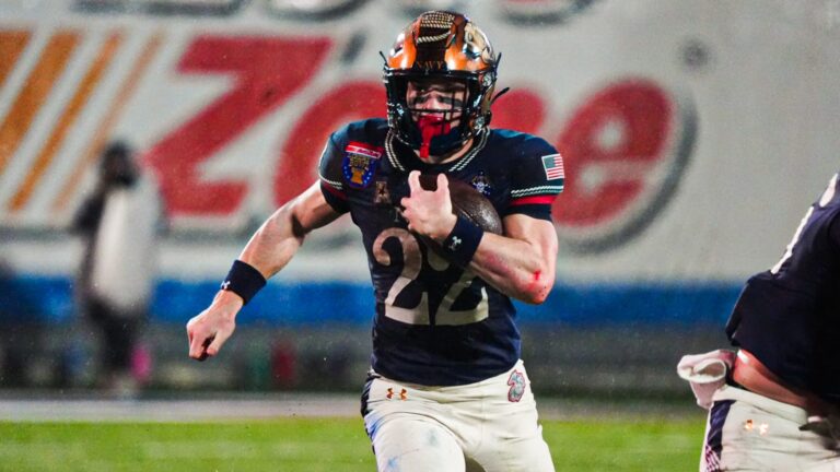 19. Eli Heidenreich, RB/Slot (Navy)