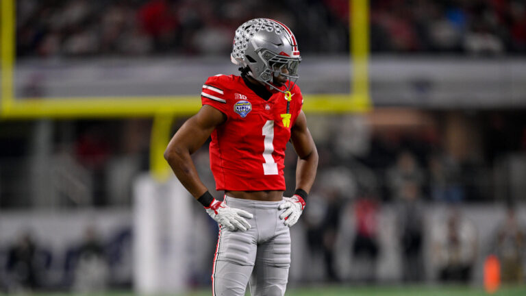 10) Davison Igbinosun, Ohio State
