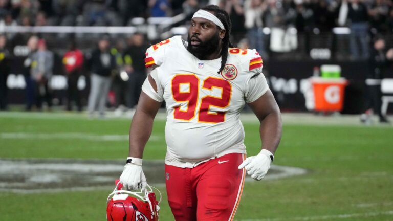 Indianapolis Colts: DT Derrick Nnadi