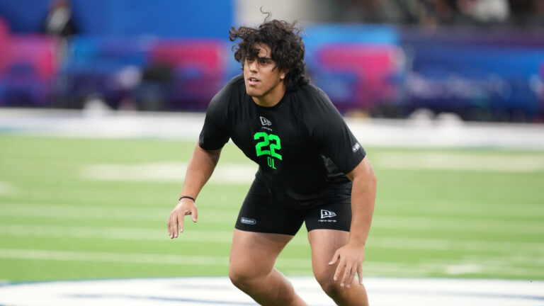 21) OT Spencer Fano, Utah