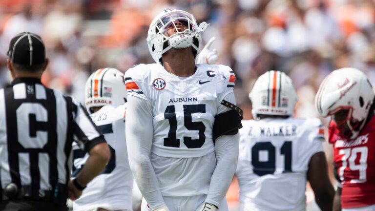 26) Buffalo Bills: EDGE Keldric Faulk, Auburn
