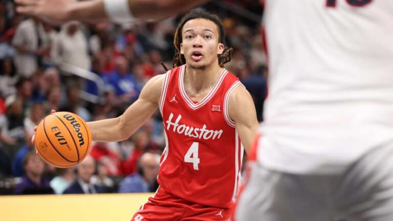 4) Houston Cougars