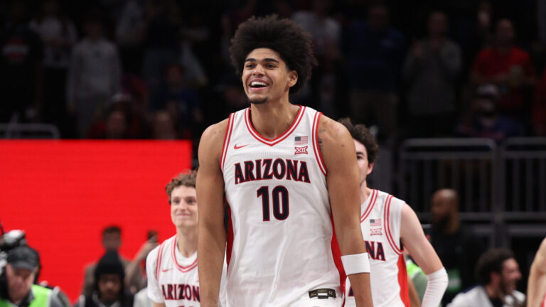 3) Arizona Wildcats