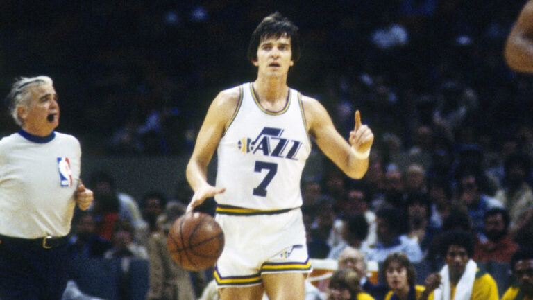 18. Pete Maravich: "Pistol" Pete’s Peak (68 Points)