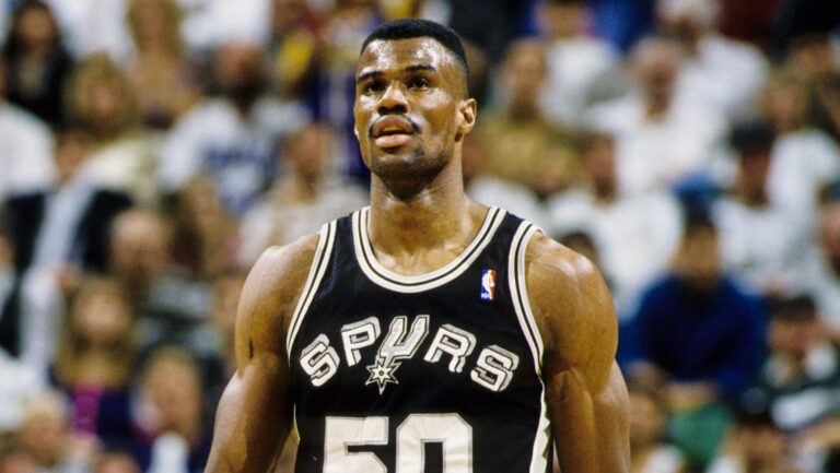 9. David Robinson: The Admiral’s Last Stand (71 Points)
