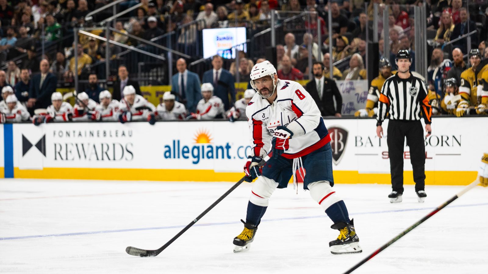 Washington Capitals Alex Ovechkin (8) looks for a teammate