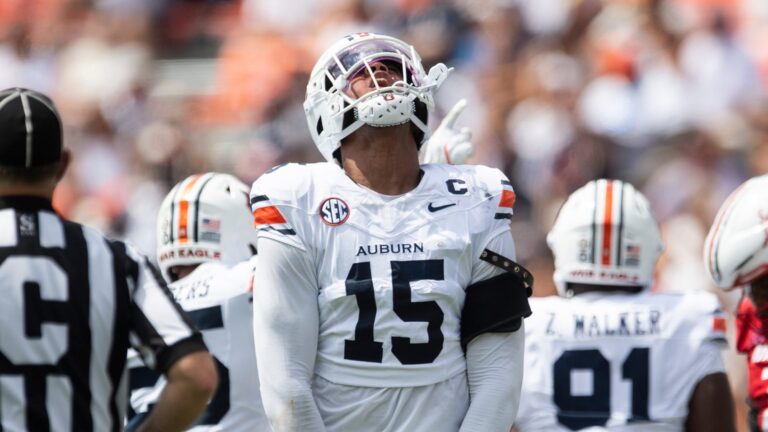 26) Buffalo Bills: EDGE Keldric Faulk, Auburn