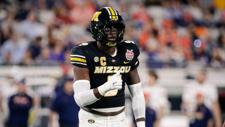 43) Miami Dolphins: EDGE Zion Young, Miami