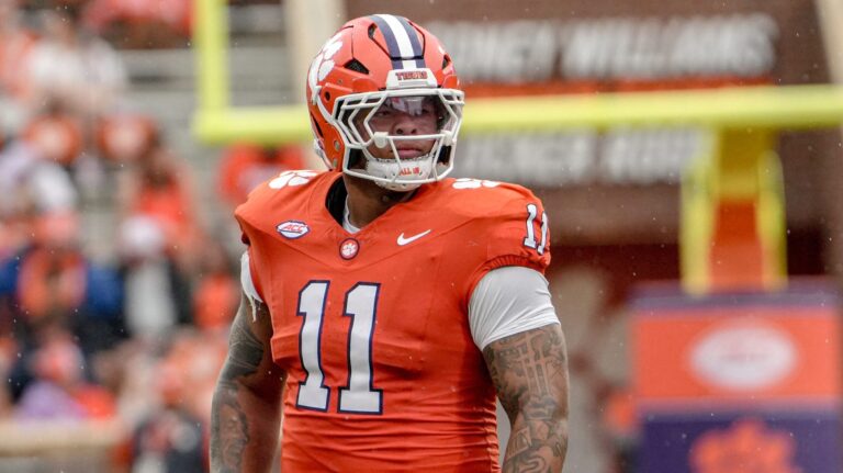 26) Buffalo Bills: DT Peter Woods, Clemson