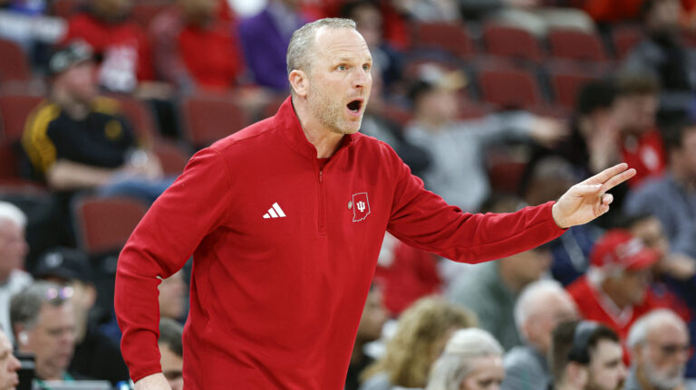 5) Indiana Hoosiers