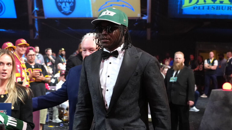 6) EDGE David Bailey, New York Jets (Pick 1-2)