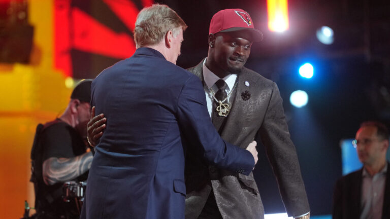 Arizona Cardinals: B