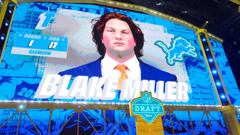 Detroit Lions: B