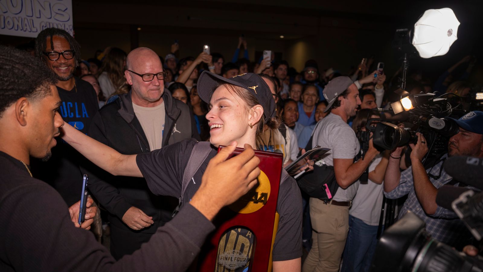 A Moment with the Fans: Gabriela Jaquez