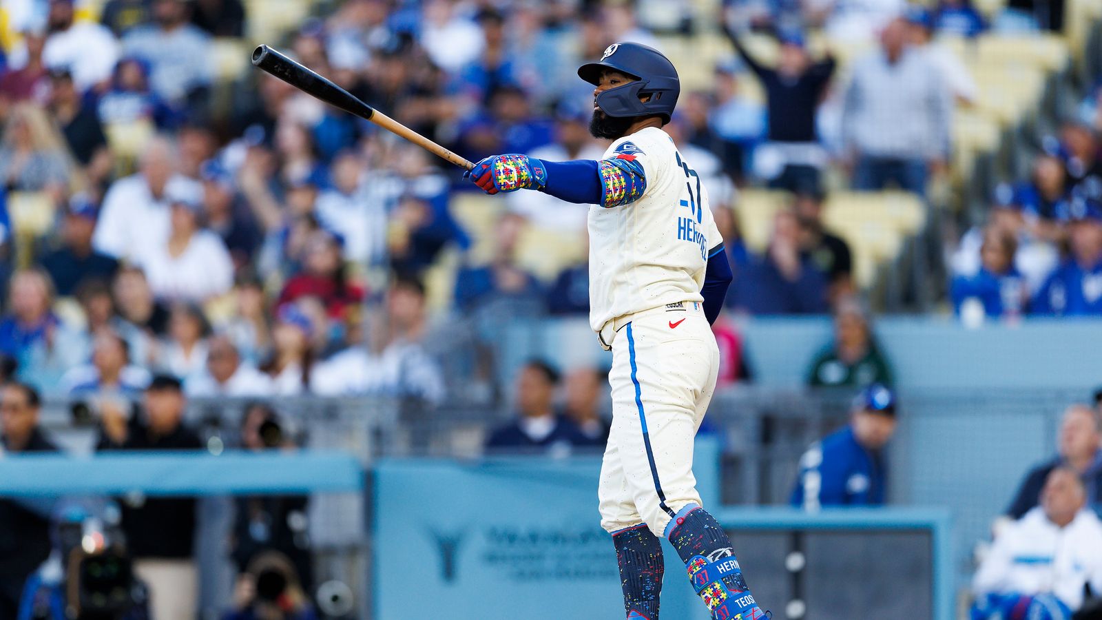 Dodgers Teoscar Hernandez #37 celebrates his home run