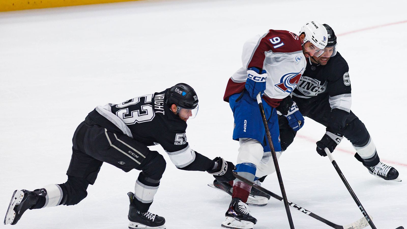 Nazem Kadri Fends Off Defenders in Transition