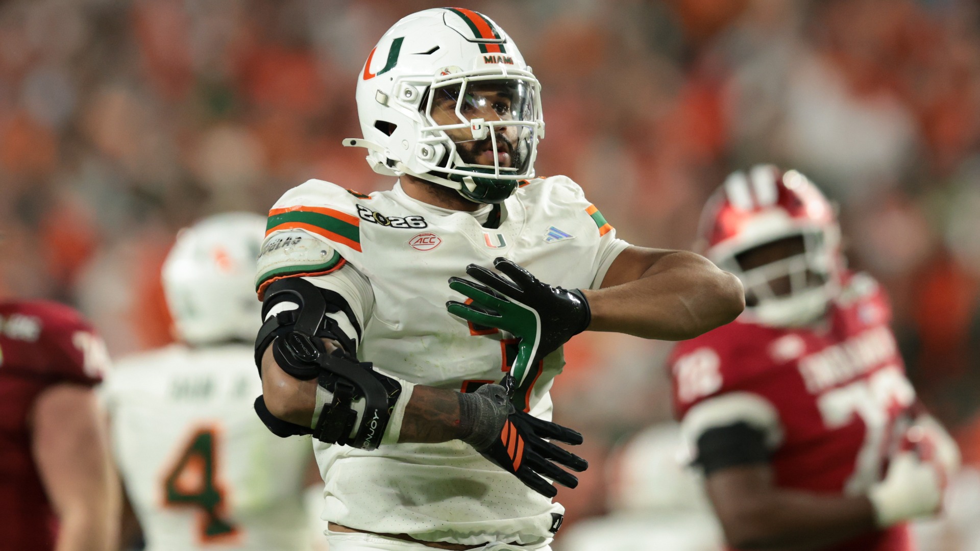 #26 Miami Dolphins (via BUF): Akheem Mesidor, EDGE, Miami(FL)