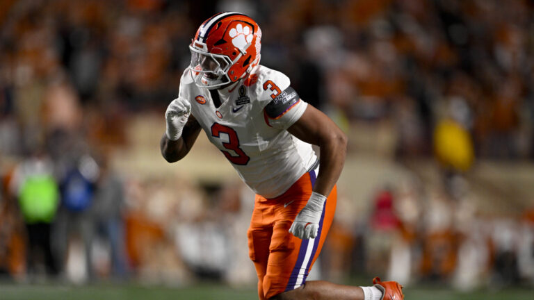31) New England Patriots: EDGE T.J. Parker, Clemson