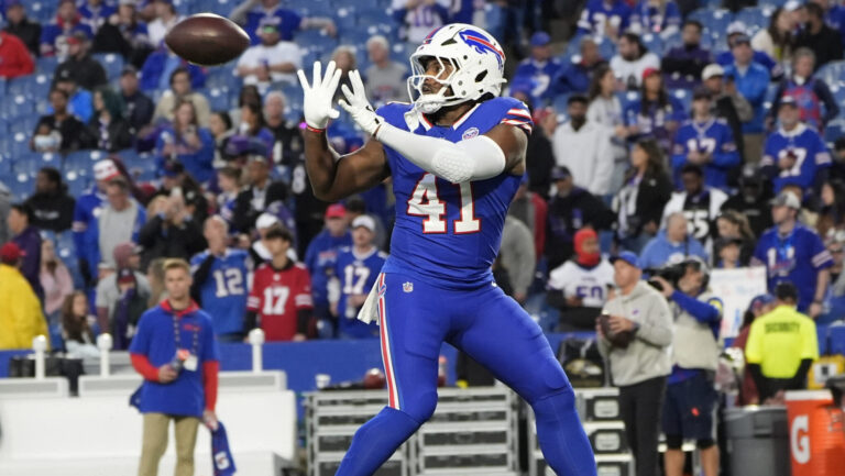 15. Fullback: Reggie Gilliam, New England Patriots
