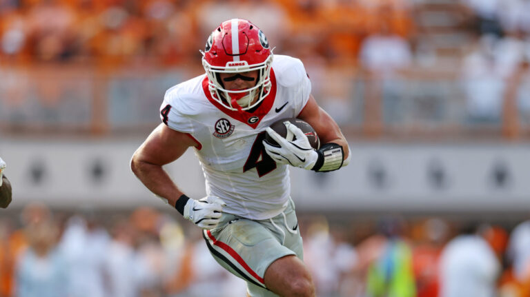 54) Philadelphia Eagles: TE Oscar Delp, Georgia