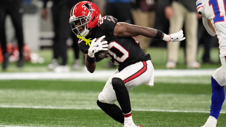 Dee Alford - CB