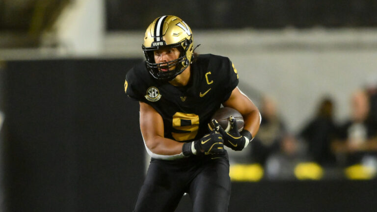 45) Baltimore Ravens: TE Eli Stowers, Baltimore Ravens