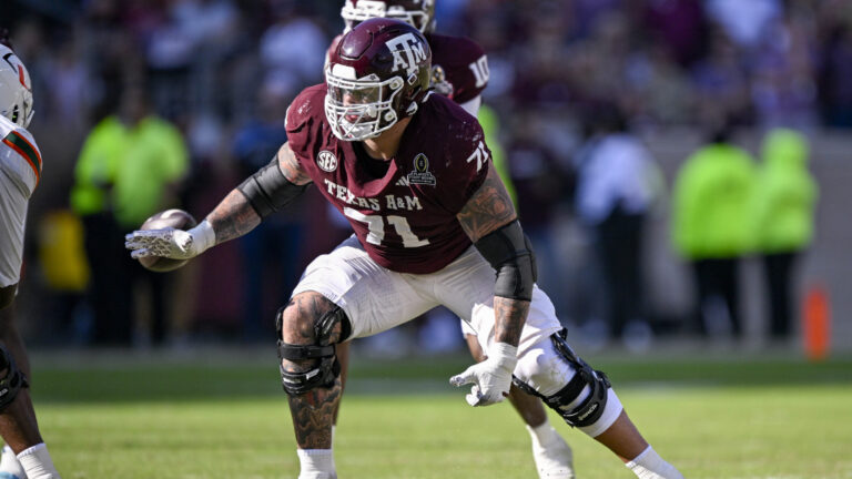 32) Seattle Seahawks: G Chase Bisontis, Texas A&M