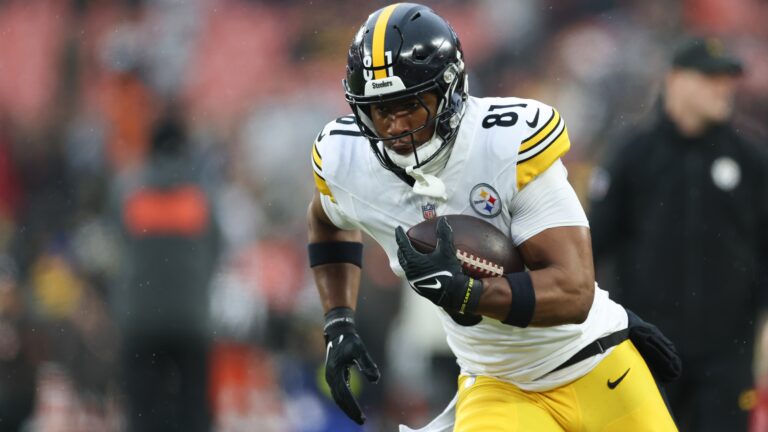 12. Jonnu Smith (TE)