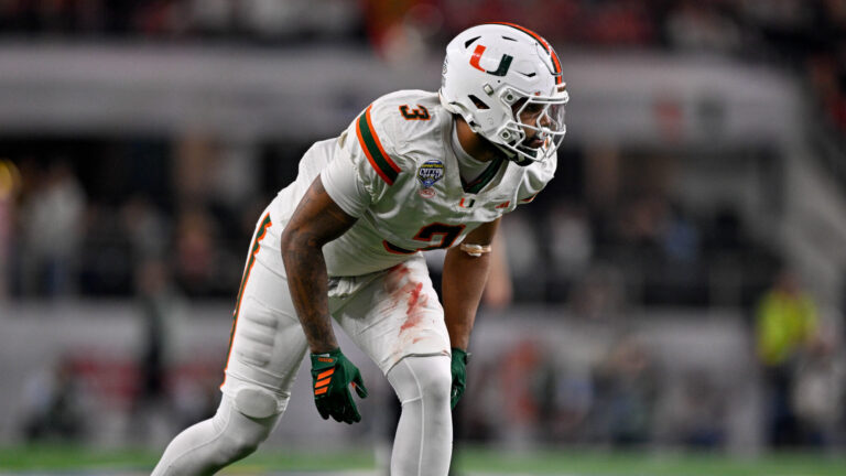 20) Dallas Cowboys (via GB): EDGE Akheem Mesidor, Miami