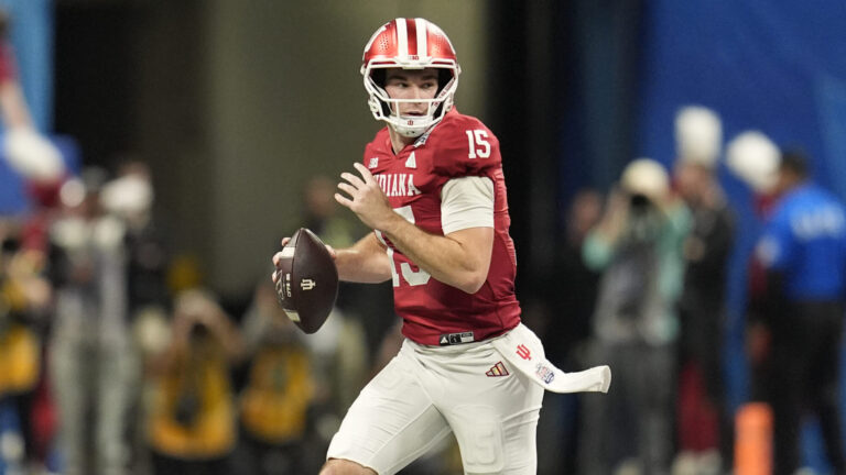 1) Las Vegas Raiders: QB Fernando Mendoza, Indiana