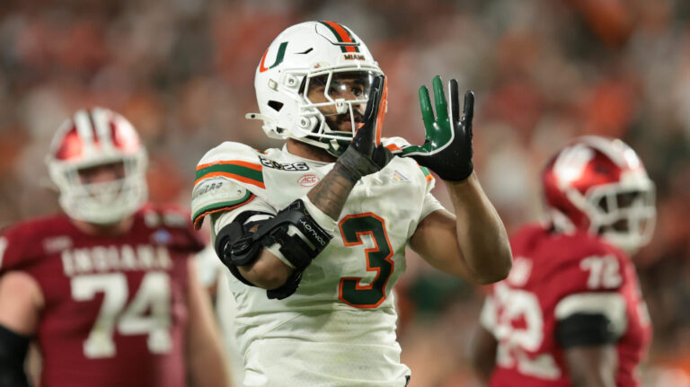 22) Los Angeles Chargers: EDGE Akheem Mesidor, Miami