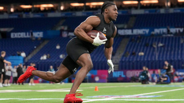 38. Houston Texans (via Washington Commanders)
