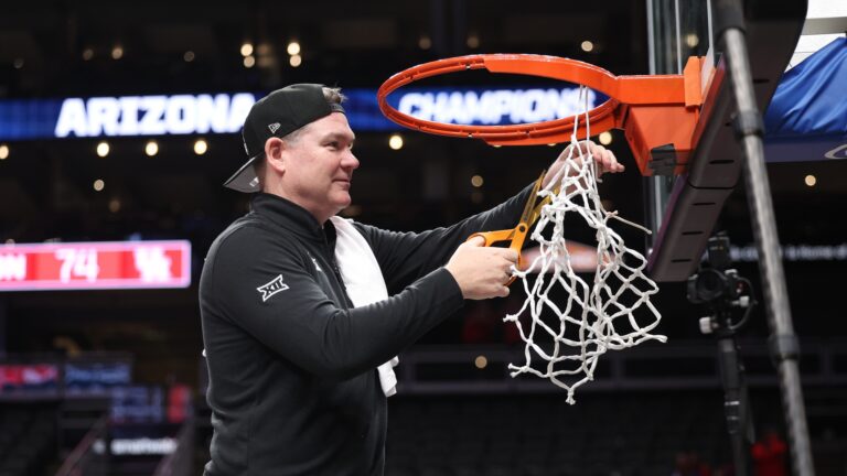 Final Four Game 1: Michigan vs. Arizona 