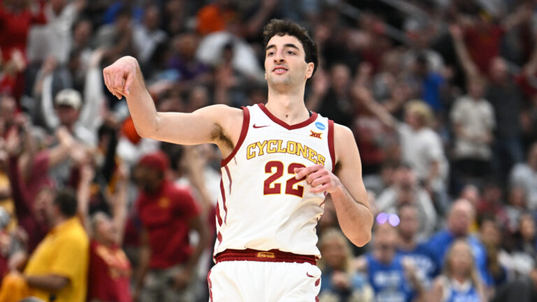 3) F Milan Momcilovic: Uncommitted