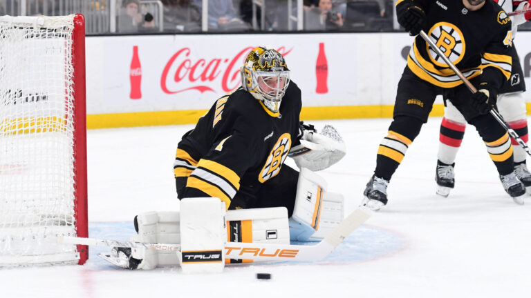 Round 1: Buffalo Sabres vs Boston Bruins
