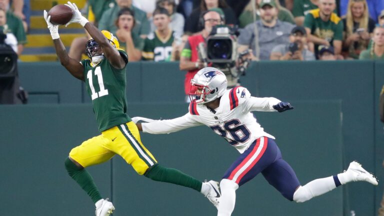 Week 9: Green Bay Packers at New England Patriots