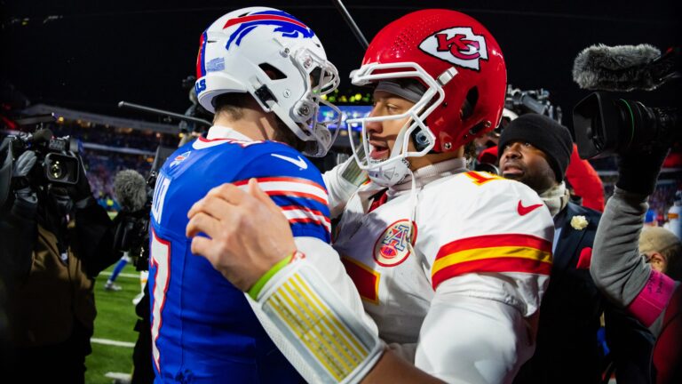 Week 12: Kansas City Chiefs at Buffalo Bills