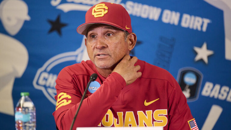25) USC Trojans