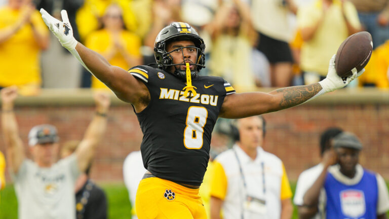 21) Cincinnati Bengals - Damon Wilson II, EDGE, Miami (FL)