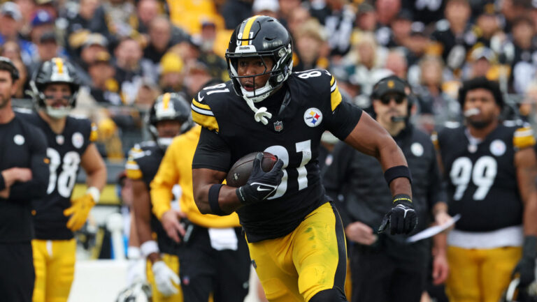 7) TE Jonnu Smith, Pittsburgh Steelers
