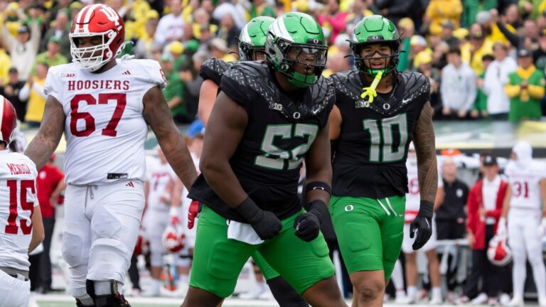 20) Denver Broncos: DT A'Mauri Washington, Oregon