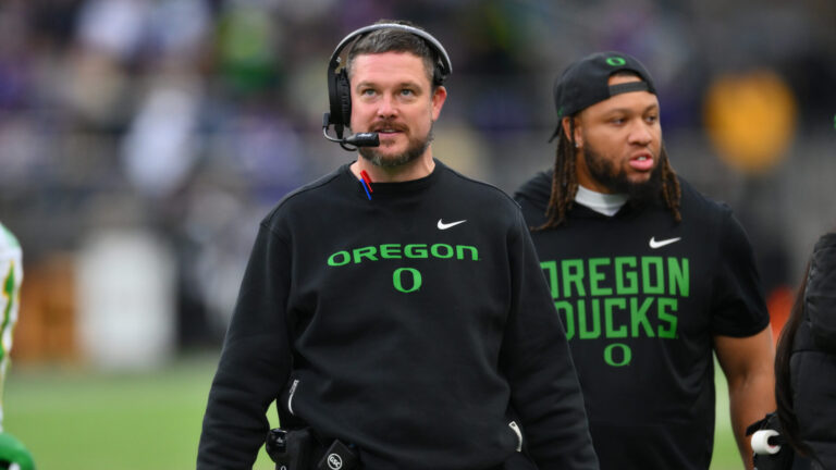 4) Oregon Ducks