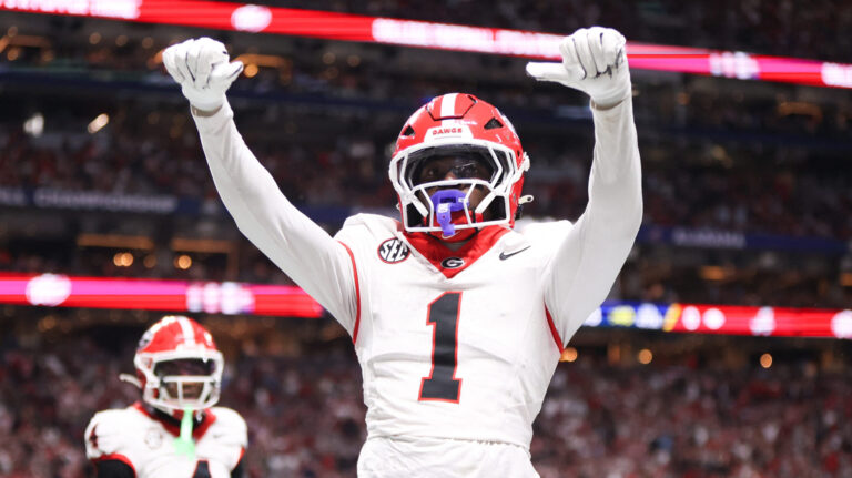 11) Carolina Panthers: CB Ellis Robinson IV, Georgia